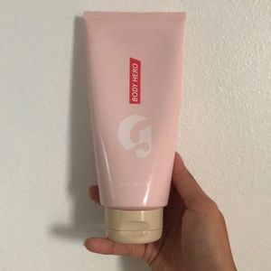 Glossier body hero lotion